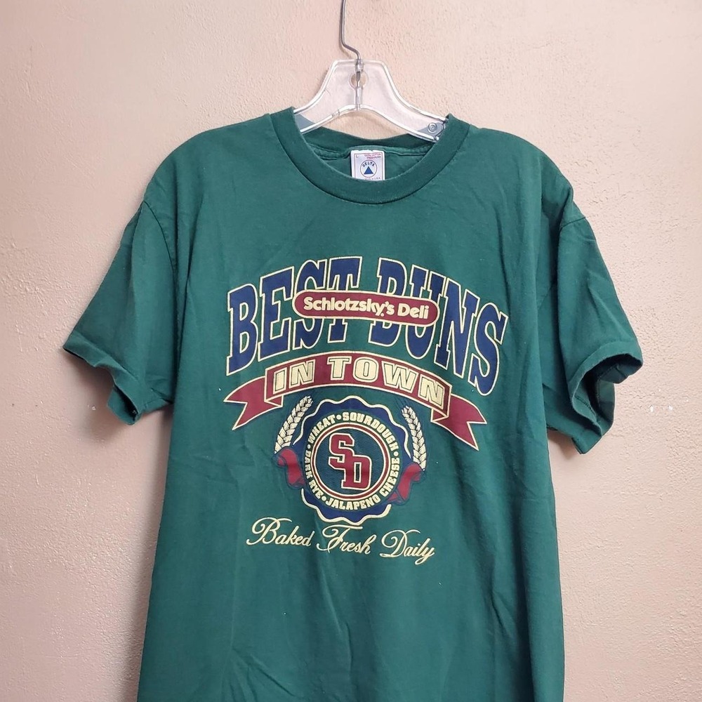 Schlotzsky's'BEST BUNS IN TOWN' graphic tee